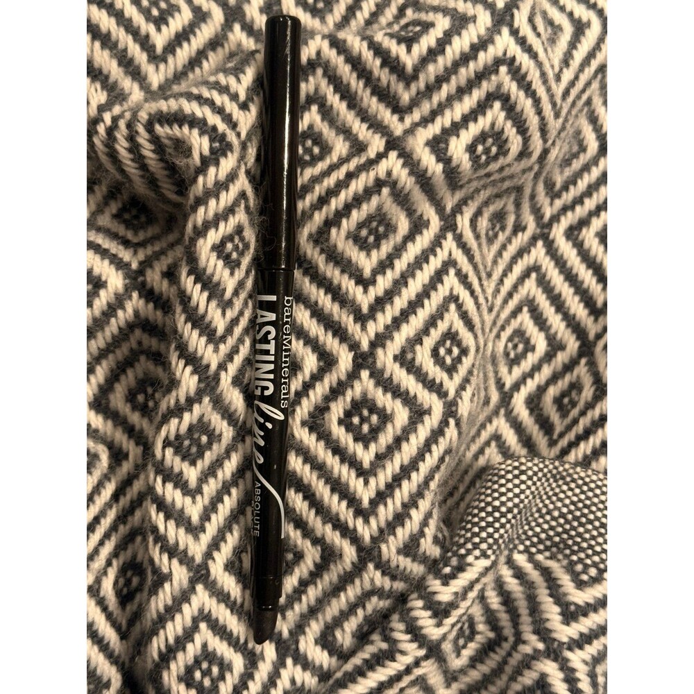 bareMinerals Lasting Line Long-Wearing Eyeliner - Absolute Black